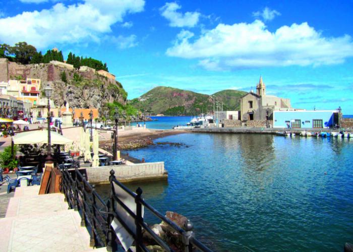 Lipari Tour
