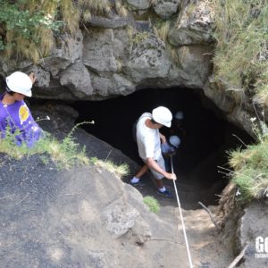 Etna Grotte