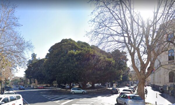 der Platz heute statt des Sees - PHOTO GOOGLEMAPS